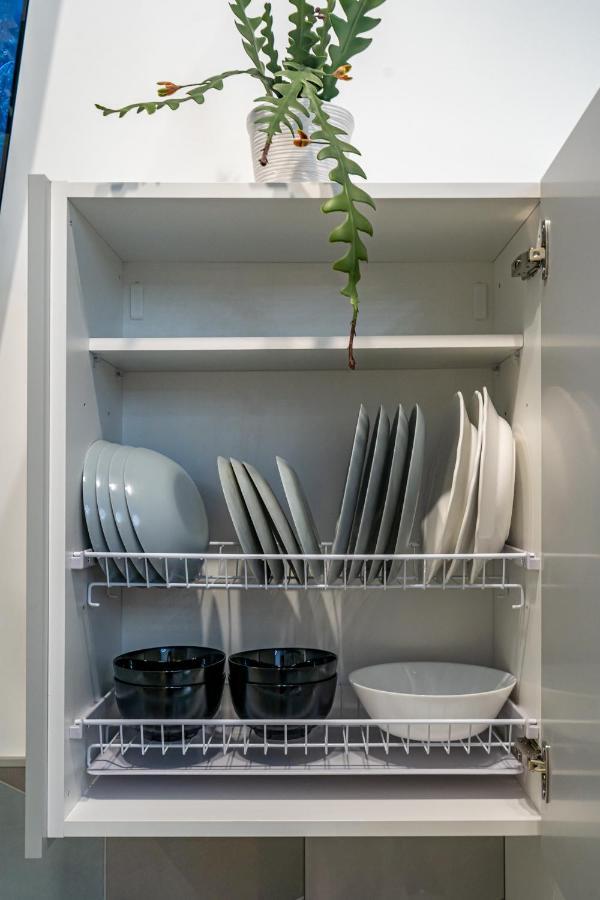 Exquisite Studio Apartment With An Original Design Valence Extérieur photo
