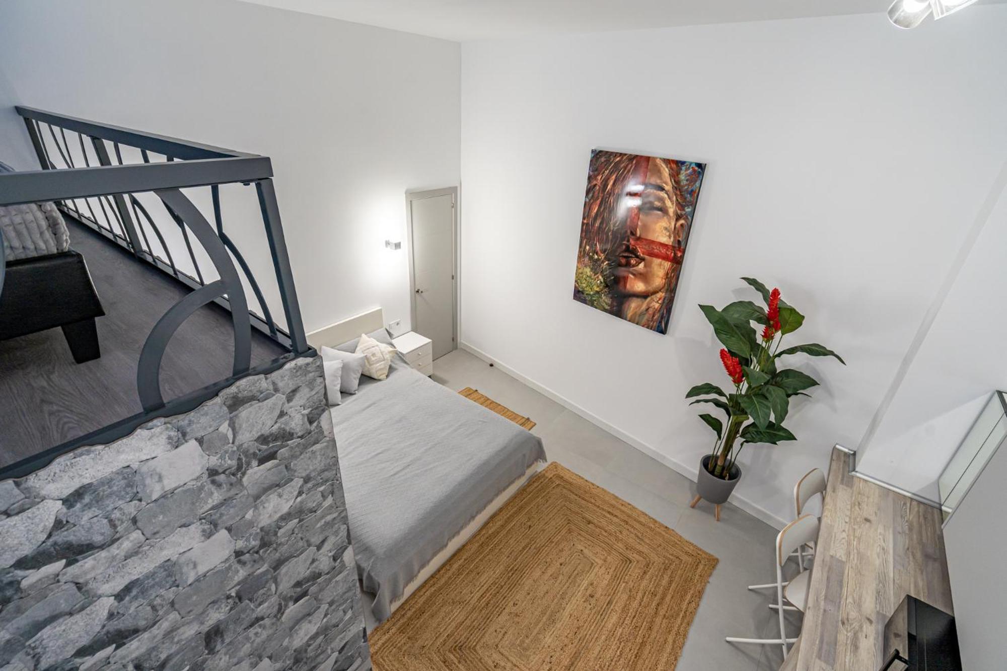 Exquisite Studio Apartment With An Original Design Valence Extérieur photo